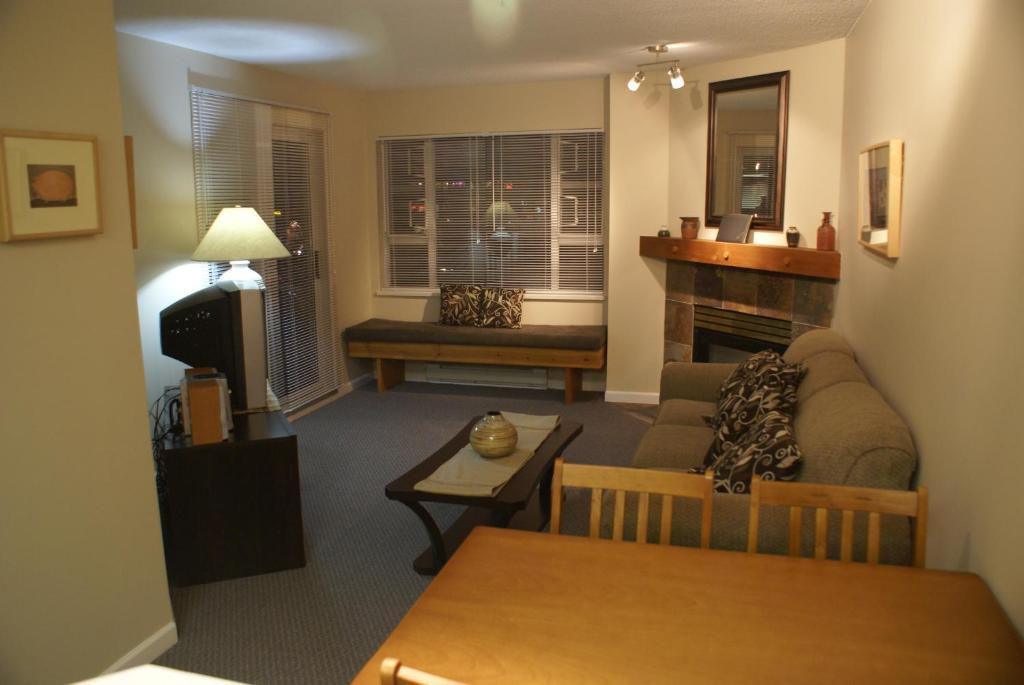 Whistler Superior Properties Room photo